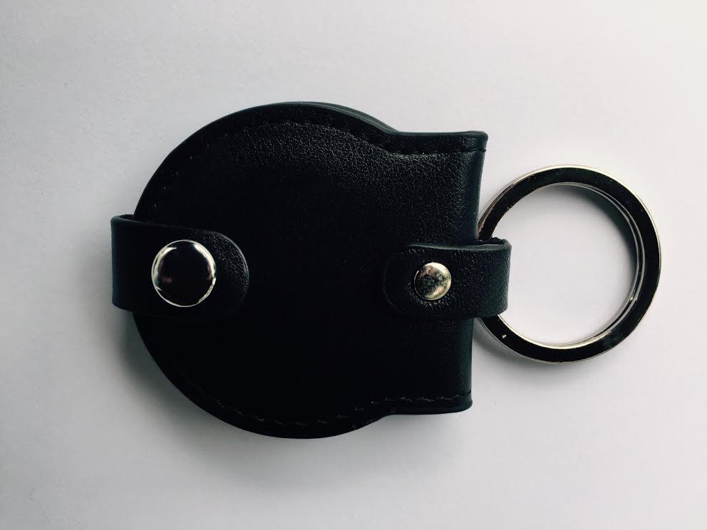 Leather AA Medallion Holder & Coin Holder Keychain - wholesale leather coin  holder keychain for challenge coin, AA medallion and recovery chip etc., Woven & Embroidered Patches Manufacturer